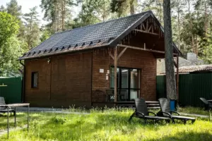 Домик на четверых с панорамными окнами до 5 гостей
