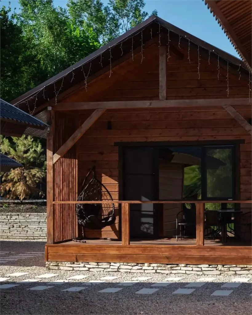 Бунгало Goldy Glamp с личной сауной и террасой до 5 гостей: бунгало с террасой